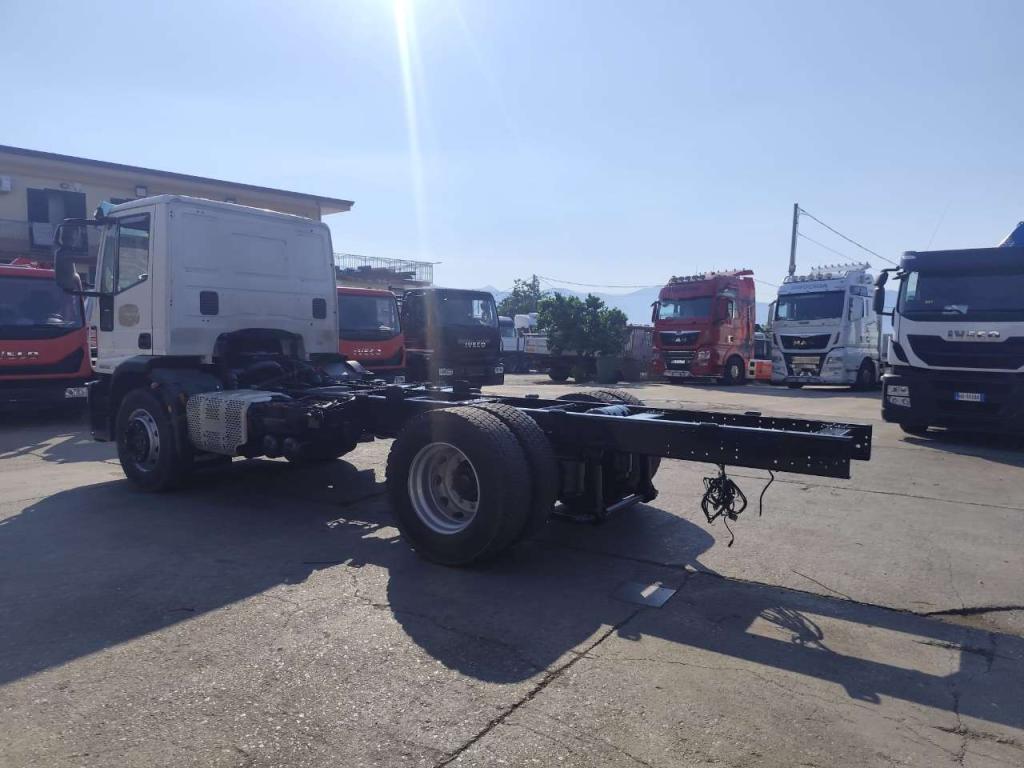 Iveco EUROCARGO 180E32 Photo 14