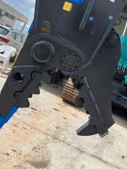 EMM Pinza frantumatrice escavatore 30 / 60 q.li Photo 4