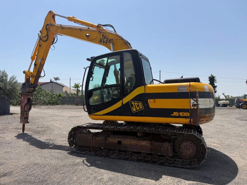 JCB Js130 Photo 14