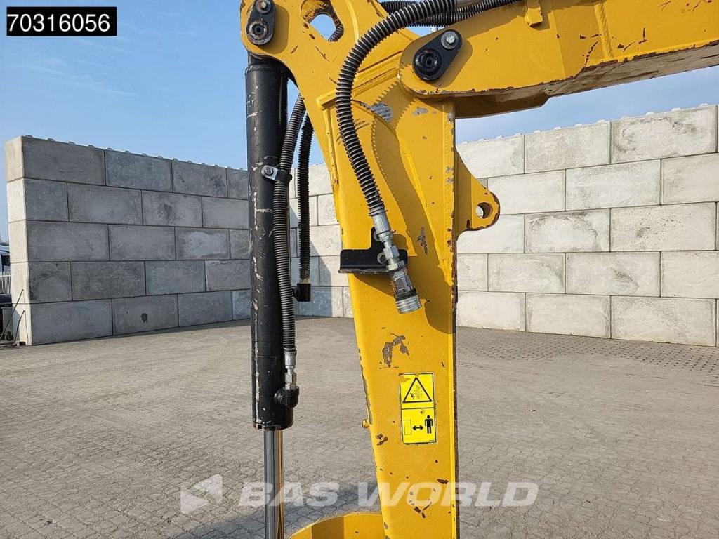 Caterpillar 305 E2 3 Buckets Photo 13