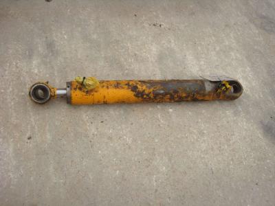 Steering piston for Fiat Allis 645B sold by OLM 90 Srl