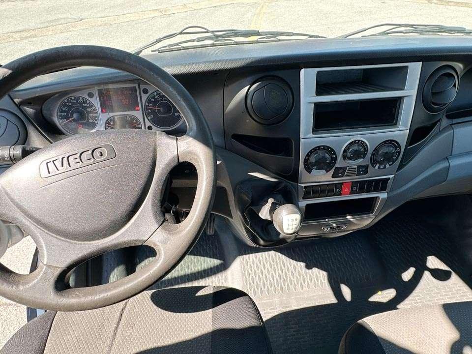 Iveco DAILY 35C13 4X2 Photo 16