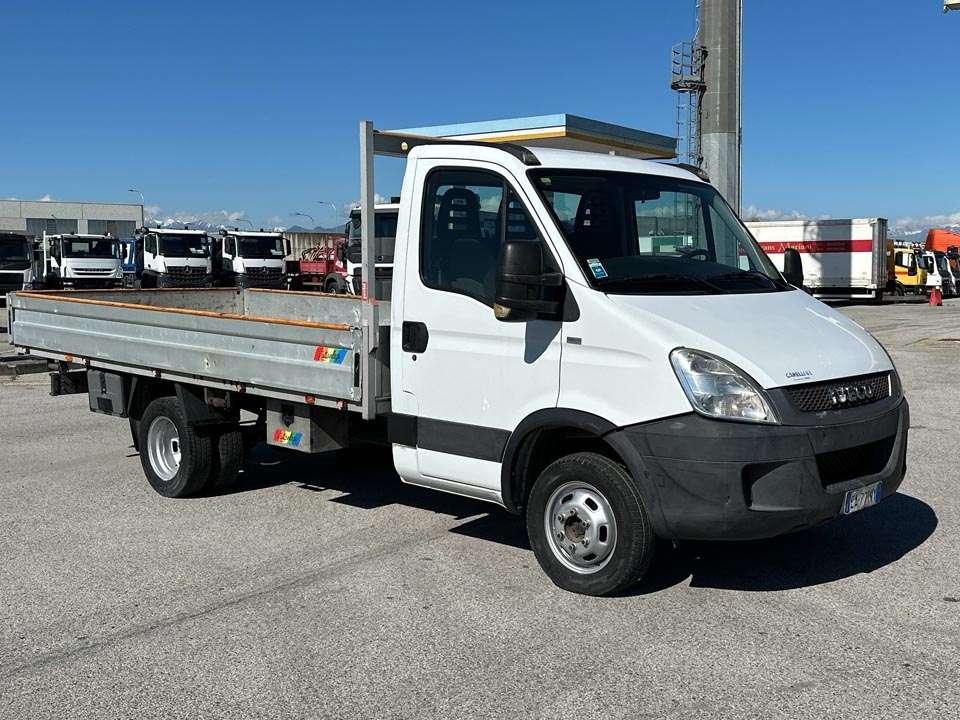 Iveco DAILY 35C13 4X2 Photo 17