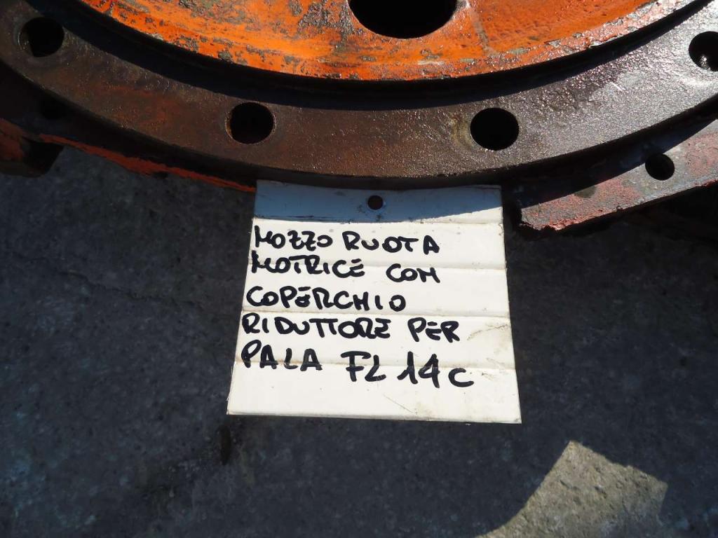 Drive wheel hub for Fiat Allis FL14C Photo 1