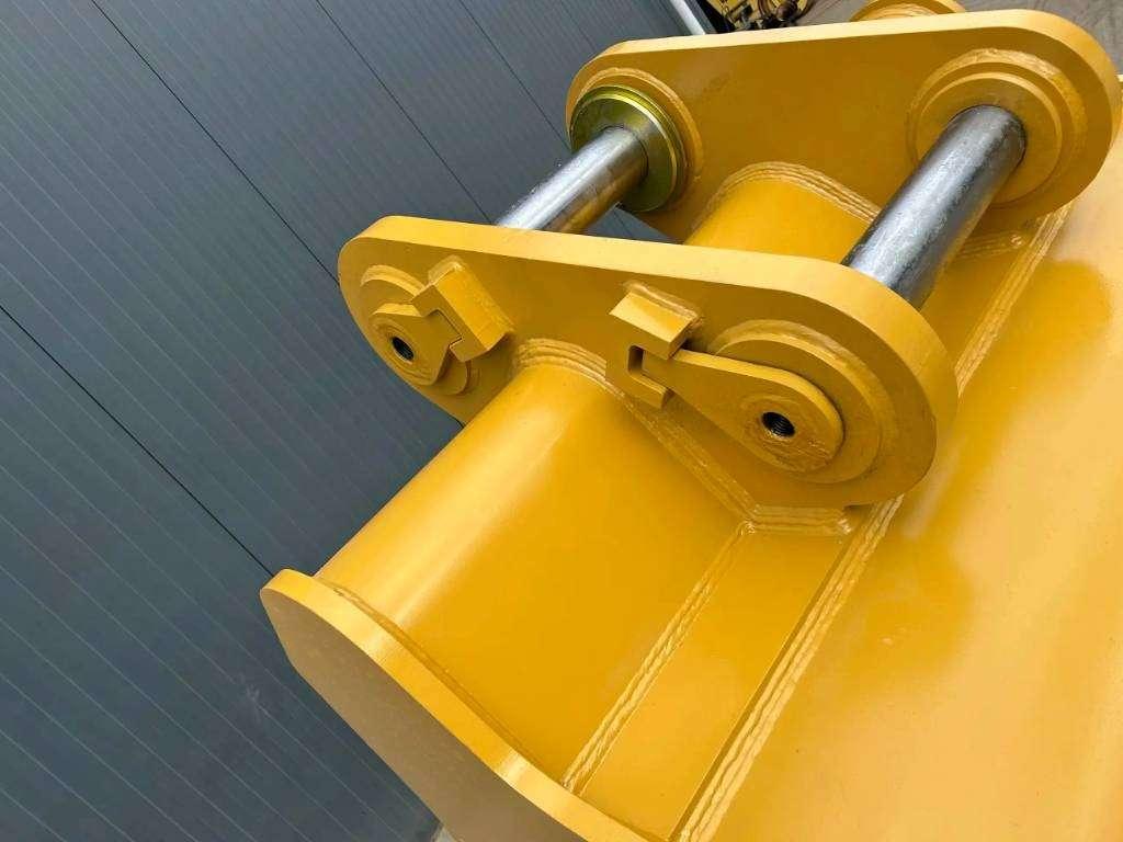 Caterpillar 350 - UB Photo 7