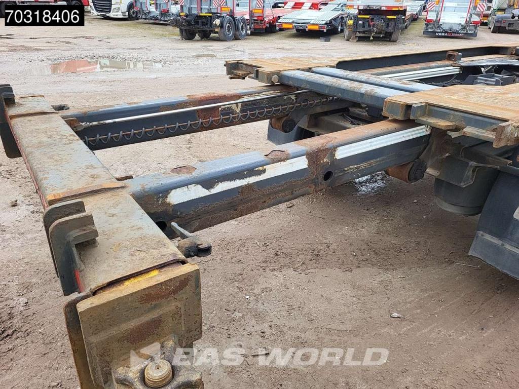 Renders Container chassis semi-trailer Photo 13