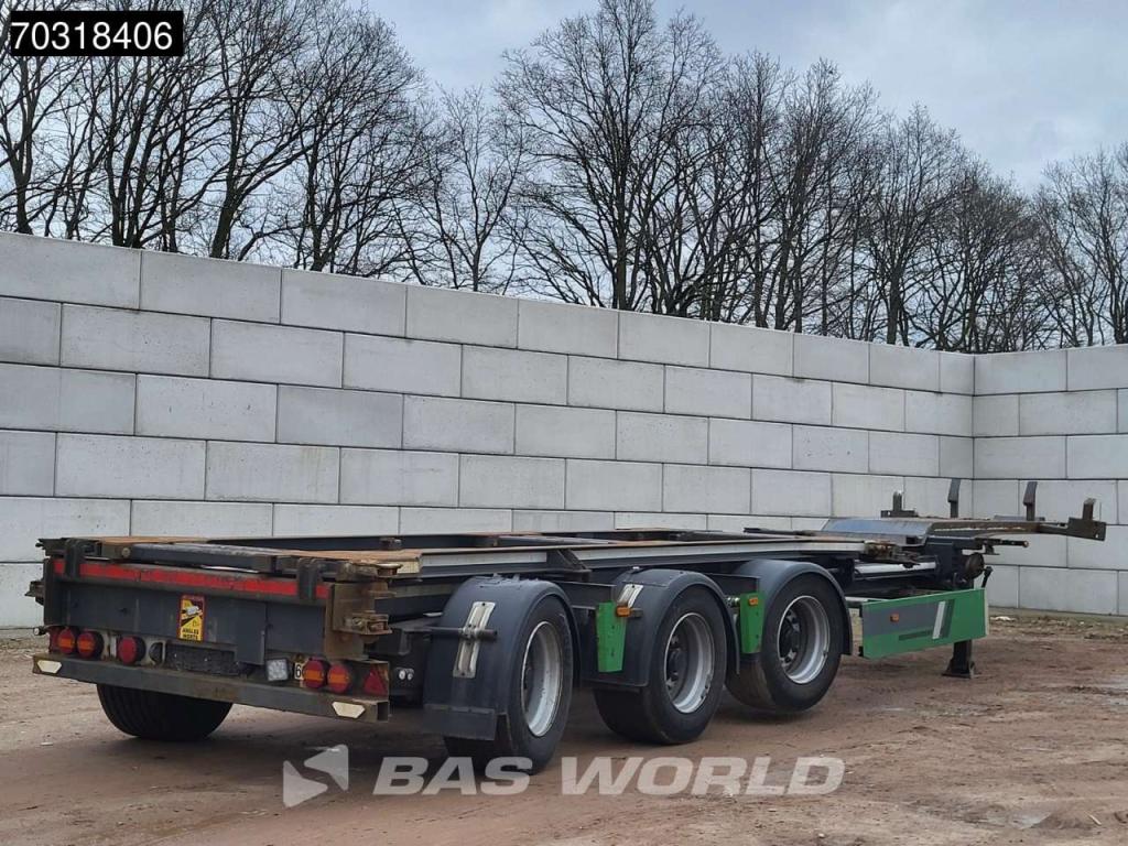 Renders Container chassis semi-trailer Photo 2