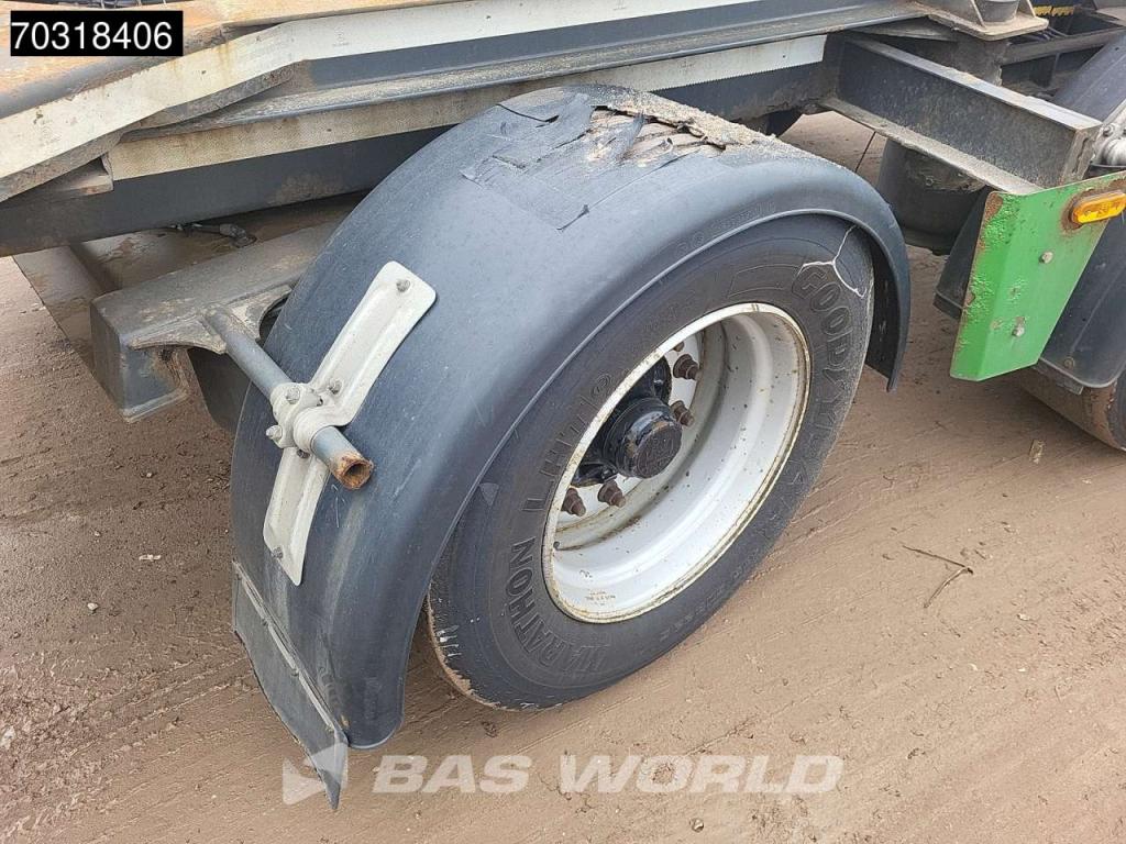 Renders Container chassis semi-trailer Photo 25