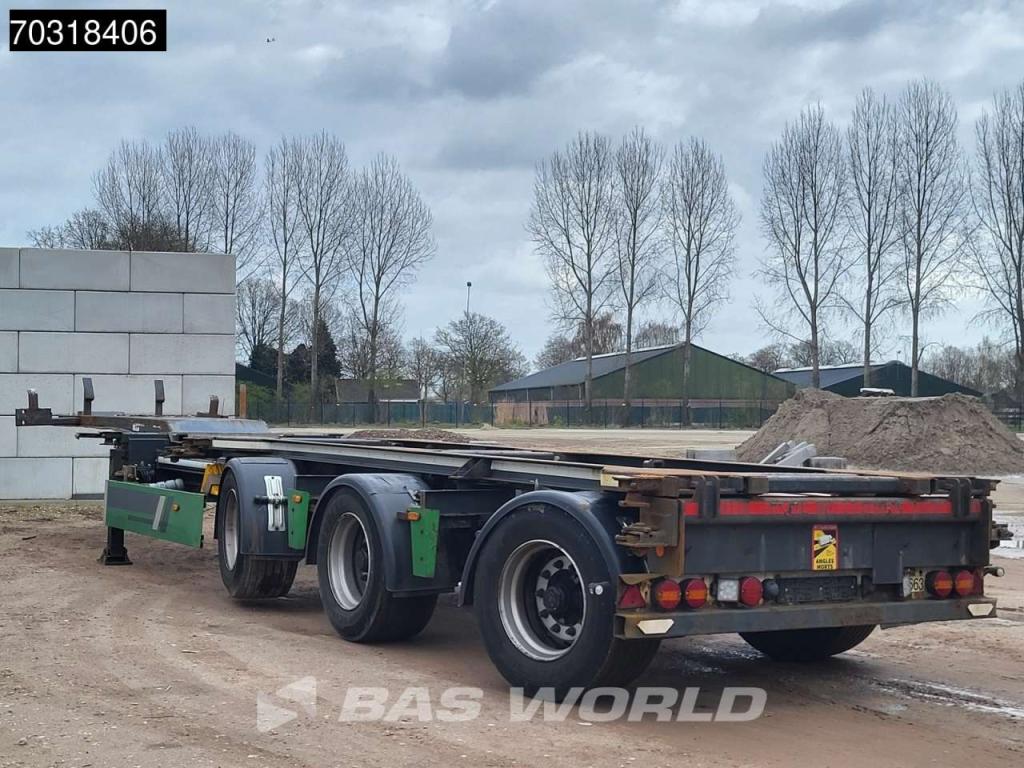 Renders Container chassis semi-trailer Photo 8