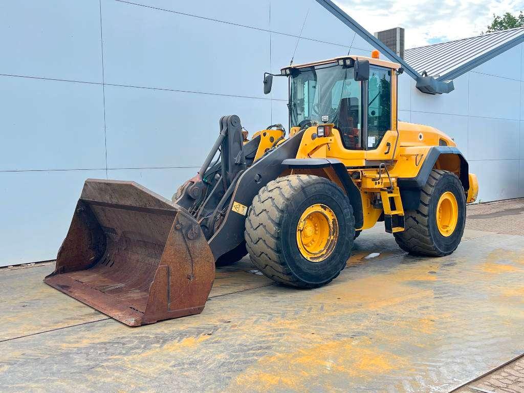 Volvo L120G - Dutch Machine / 3rd Function Photo 2