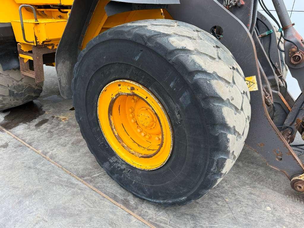 Volvo L120G - Dutch Machine / 3rd Function Photo 25