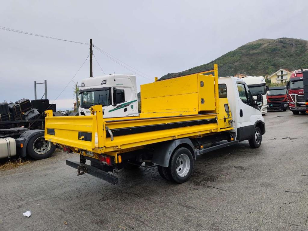 Iveco DAILY 35-140 Photo 6