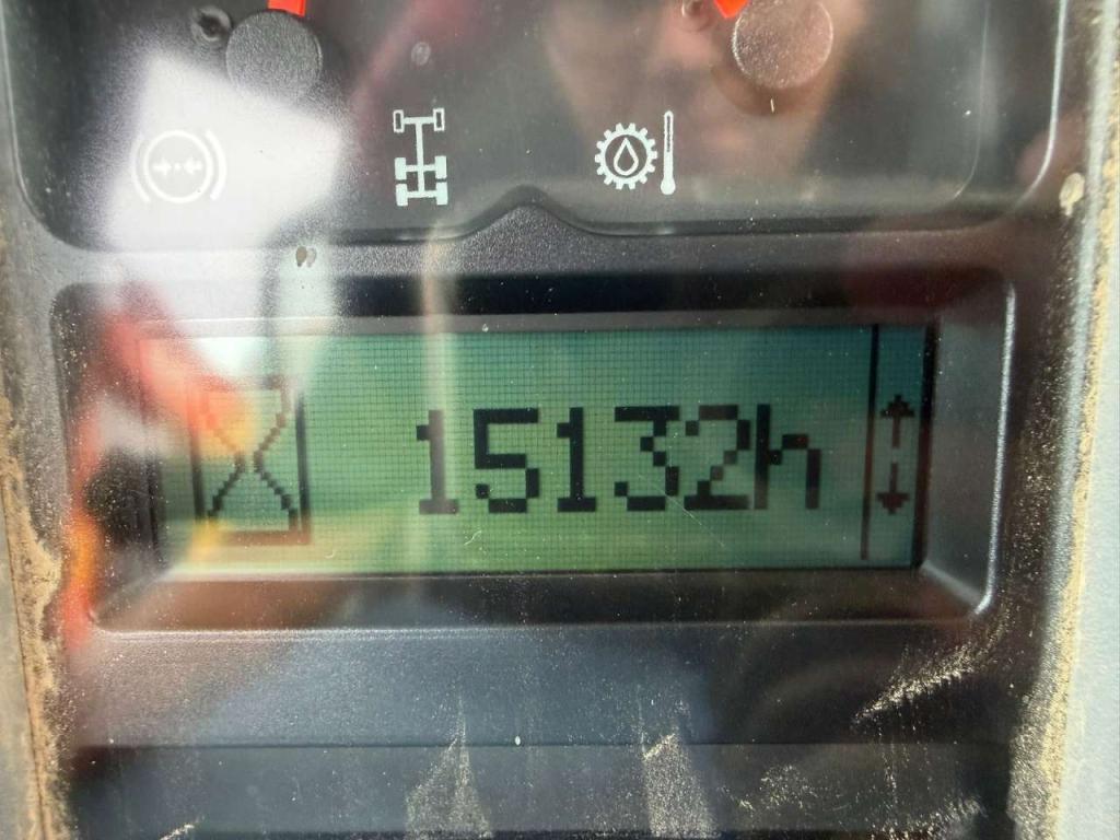 Volvo A25D Photo 22
