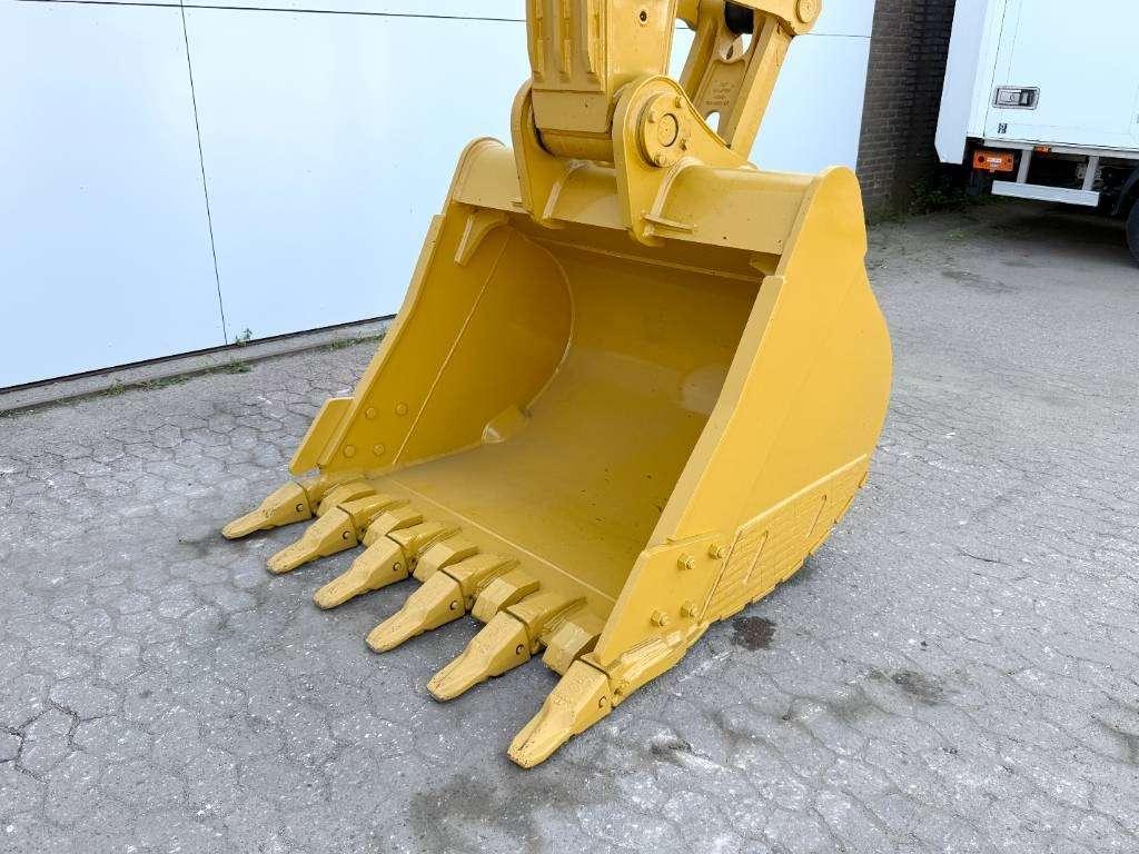 Caterpillar 323D3 *2025 Model* - New / Unused / Hammer Lines Photo 15