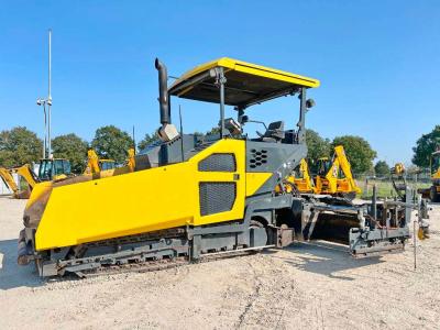 Volvo P7820C - 6 Meter Paving Width / Topcon GPS sold by Boss Machinery