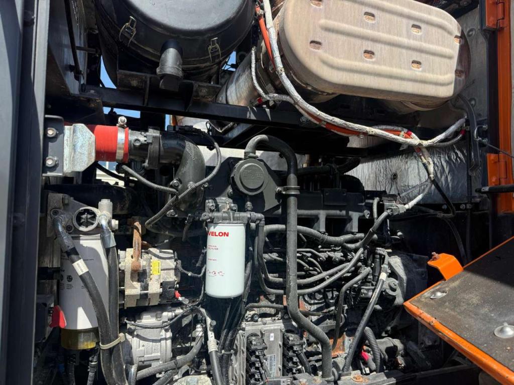 Doosan DL320-7 Photo 23