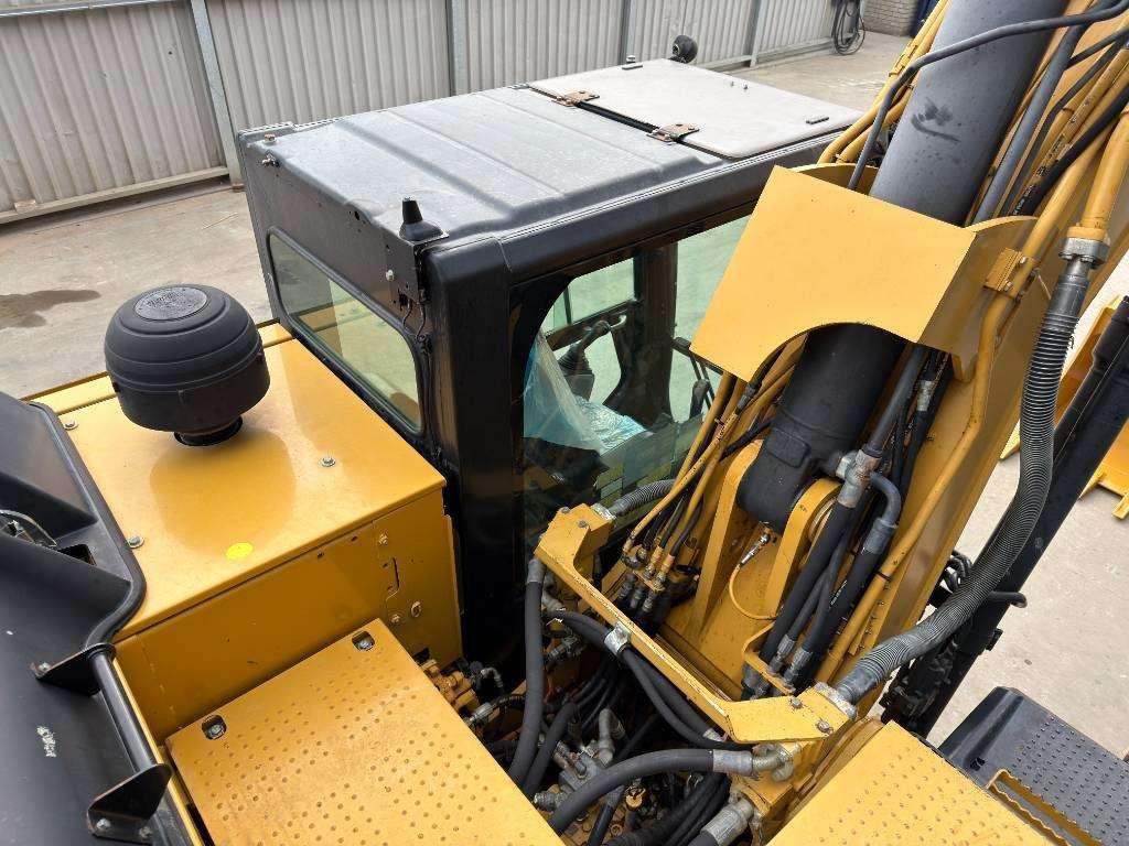 Caterpillar 323EL VA Photo 17