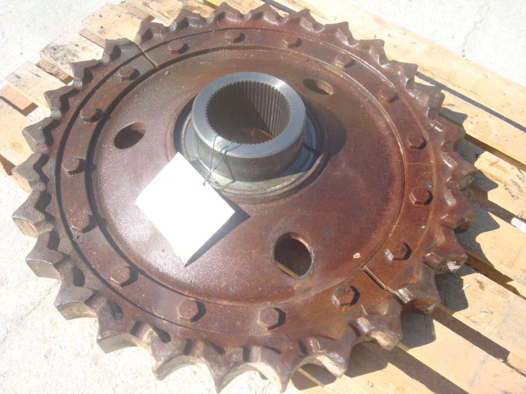 Sprocket for Fiat Allis FL 10B-C Photo 2