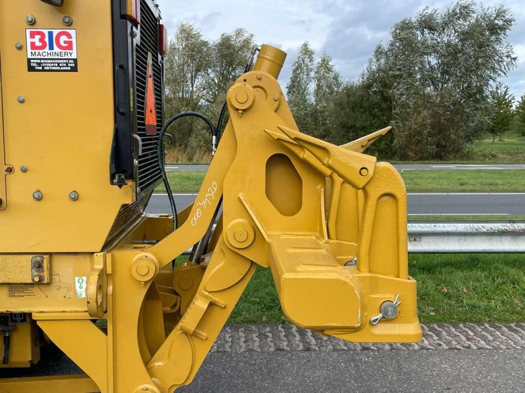 Caterpillar 140M Photo 20