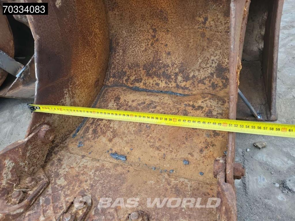Bobcat E85 A/C - 3 Buckets Photo 16