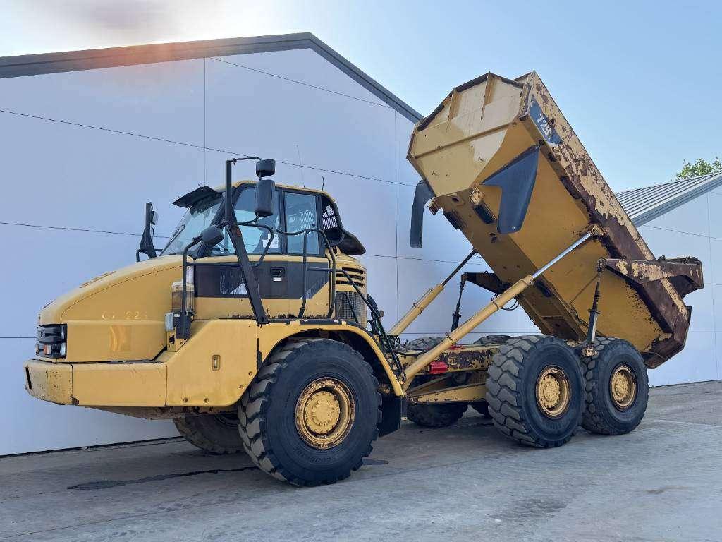 Caterpillar 725 - Dutch Machine / Body Heating Photo 12
