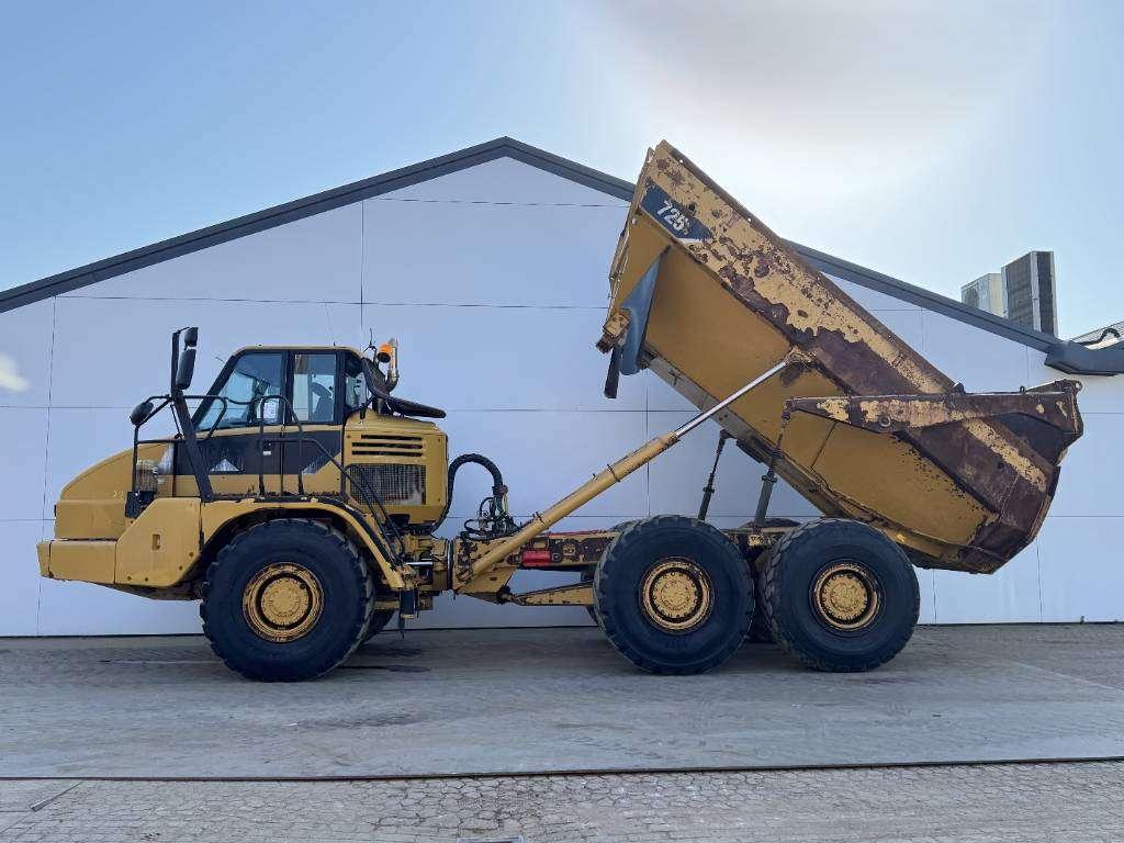 Caterpillar 725 - Dutch Machine / Body Heating Photo 13