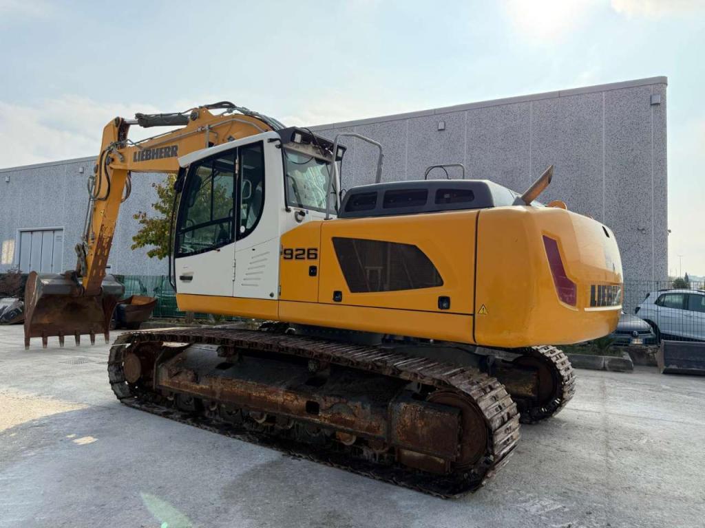 Liebherr R926 LC Photo 2