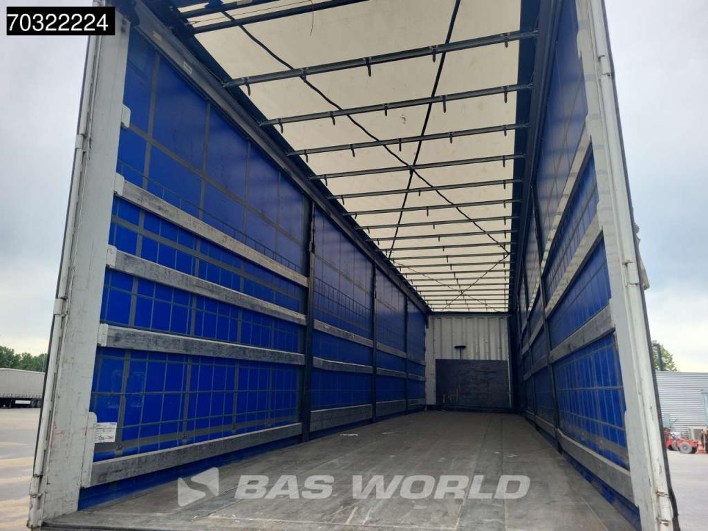 Krone SD Lift Axle Palletkist Anti Vandalism Sliding Roof Photo 10