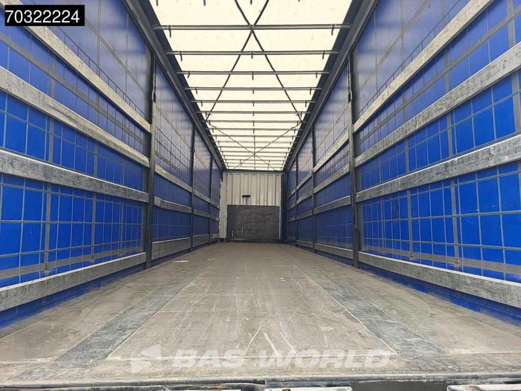 Krone SD Lift Axle Palletkist Anti Vandalism Sliding Roof Photo 11