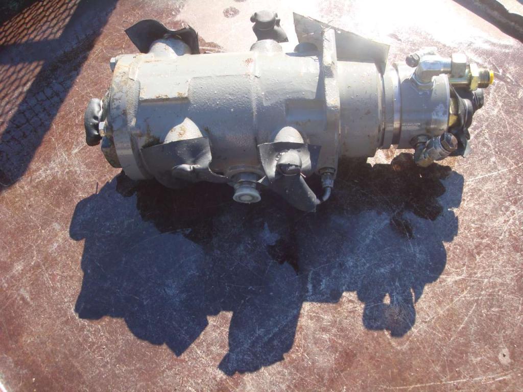 Rotating joint for ZAXIS 210-3 E 240-3 Photo 1