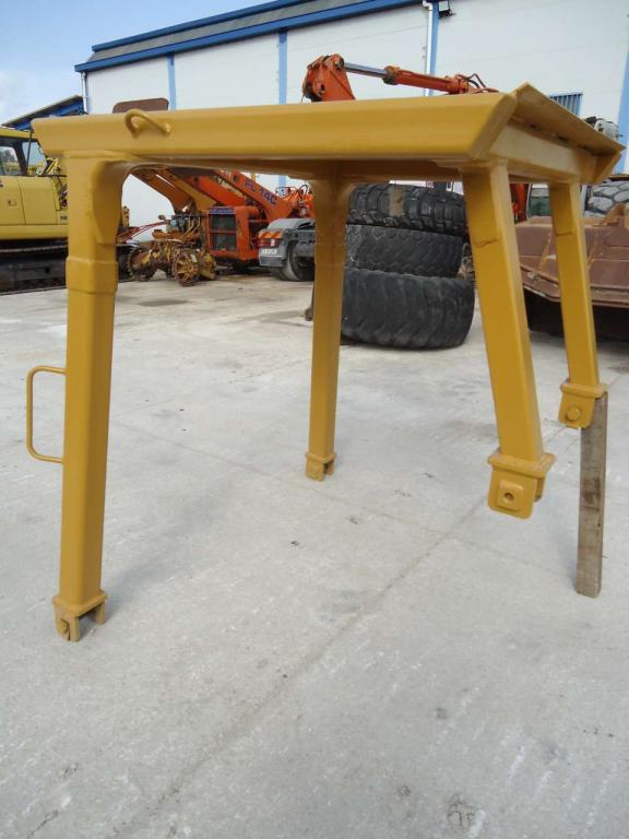 Rollover protective structure for Fiat Allis FL10C - FL14C Photo 2