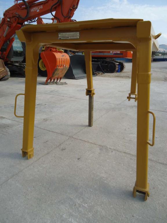 Rollover protective structure for Fiat Allis FL10C - FL14C Photo 3