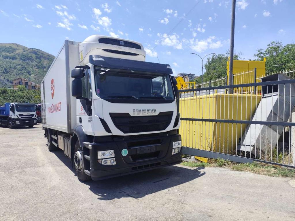 Iveco STRALIS HI-STREET AD190S42 Photo 3