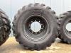 Tire for Bridgestone 1000 x 20 Set / 10.00 x 20: 4x2 Tyres Photo 10 thumbnail