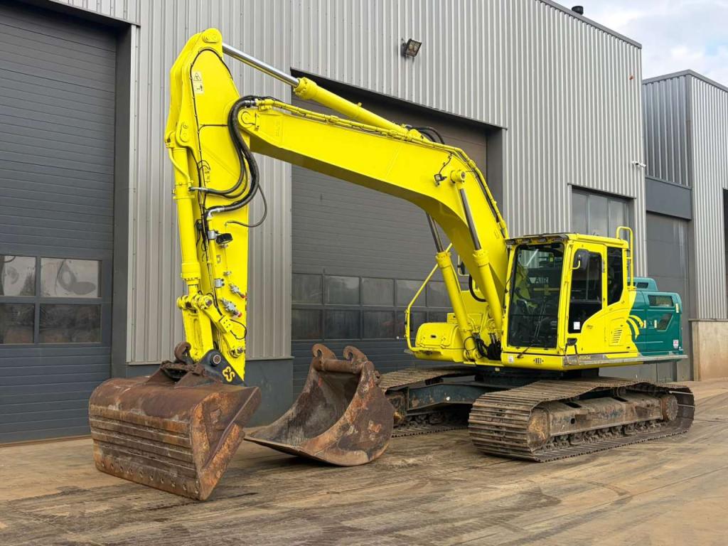 Hyundai HX260L Photo 2