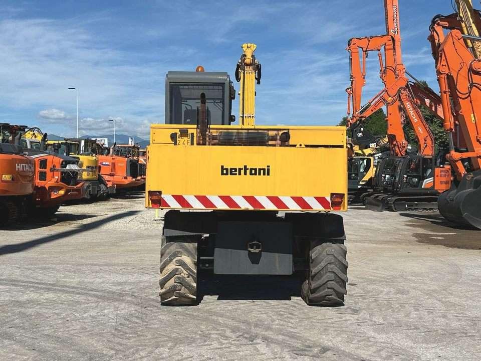 Bertani S3A 4X4 Photo 19