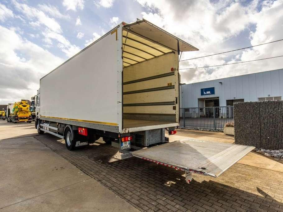 Renault T 380+DHOLLANDIA 2T. Photo 9
