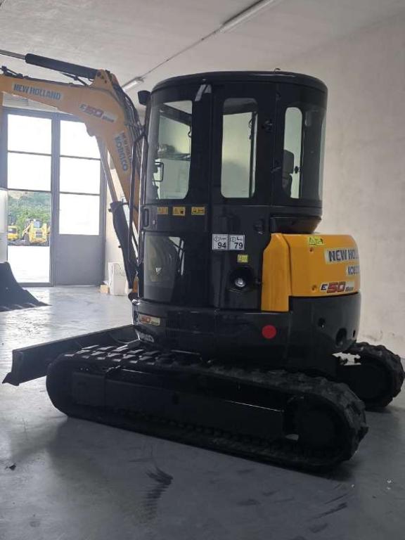 New Holland E50BSR Photo 13