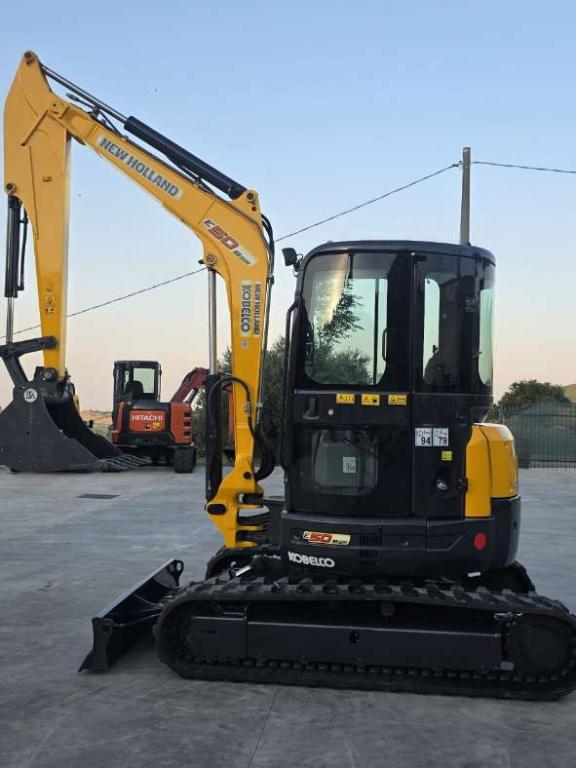 New Holland E50BSR Photo 7
