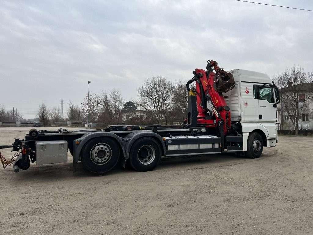 Man TGX 26.480 SCARRABILE CON GRU Photo 7