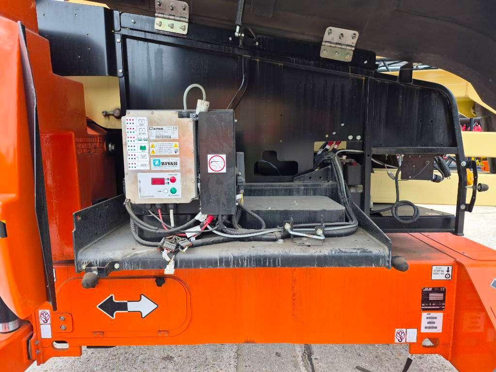 JLG 520AJ (2 units available) Photo 11