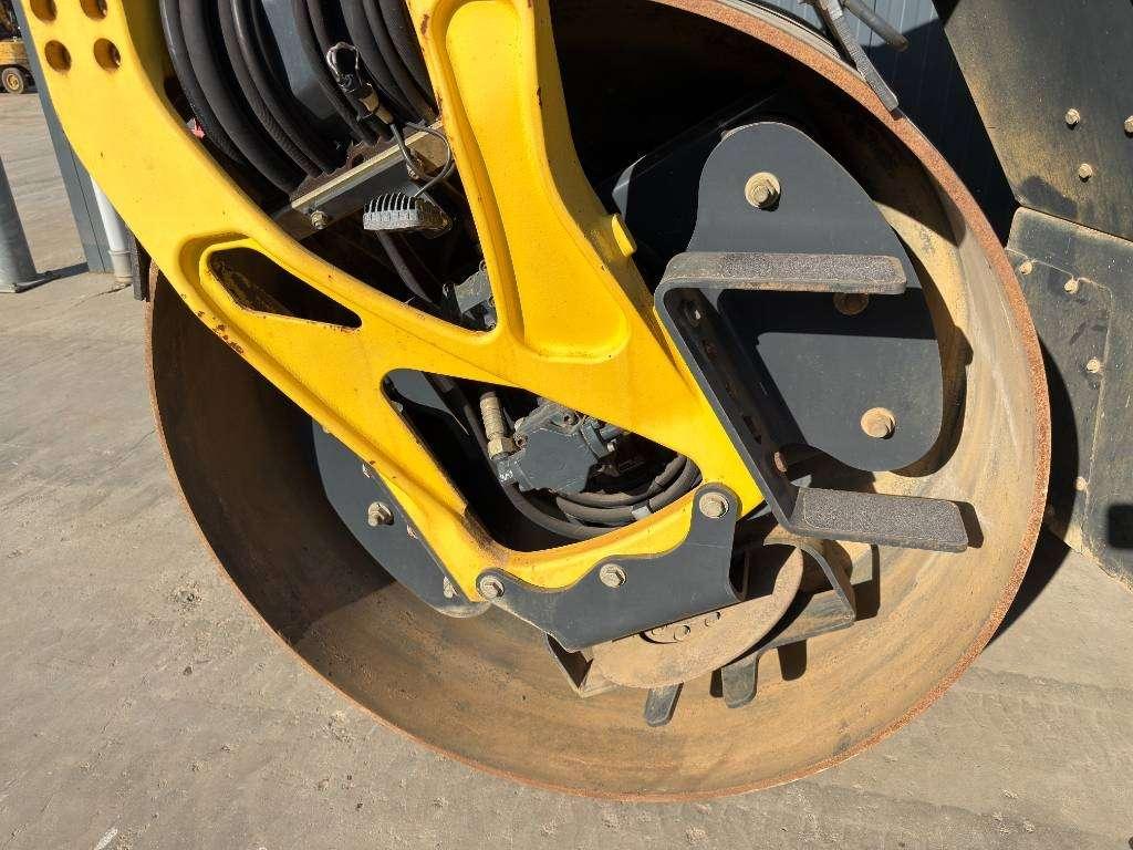 Bomag BW 174 A P-4 AM Photo 27