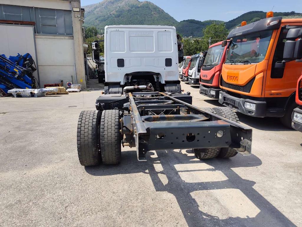 Iveco EUROCARGO 120-190L Photo 14
