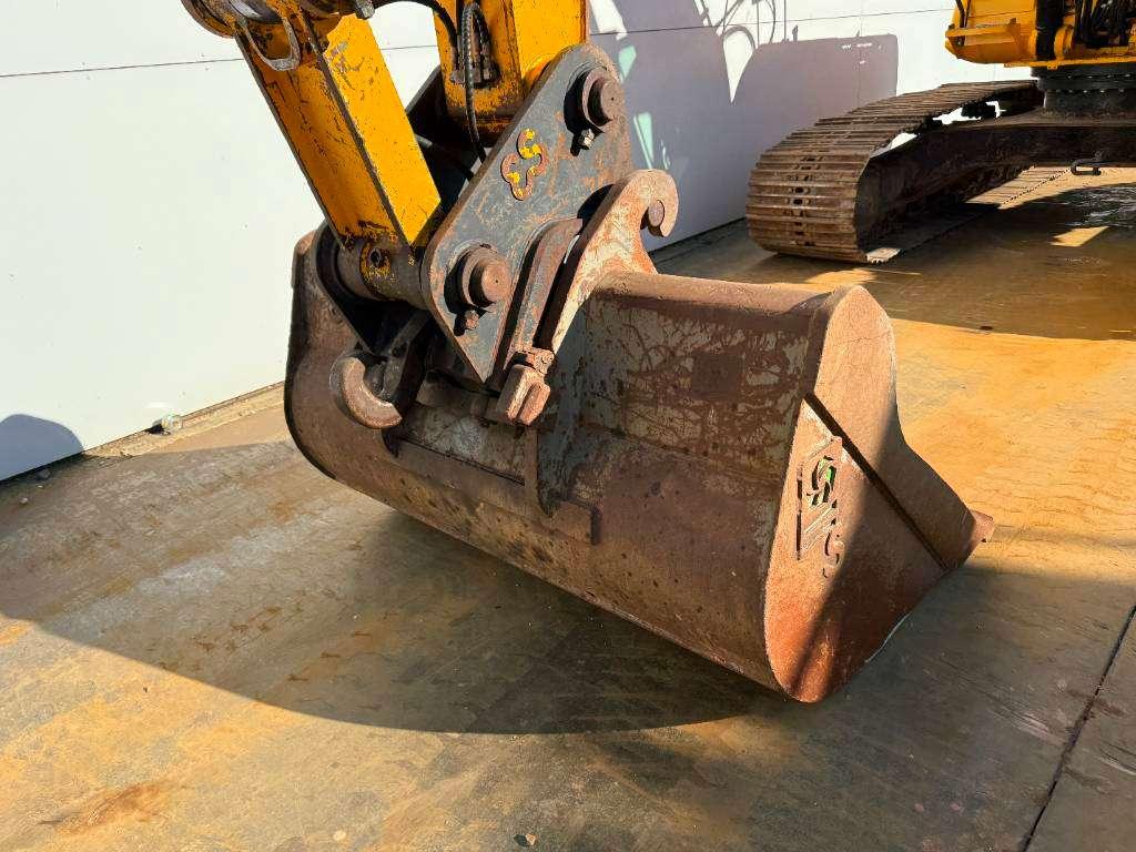 JCB JS260LC - Hammer Lines / Heated Seat Photo 18