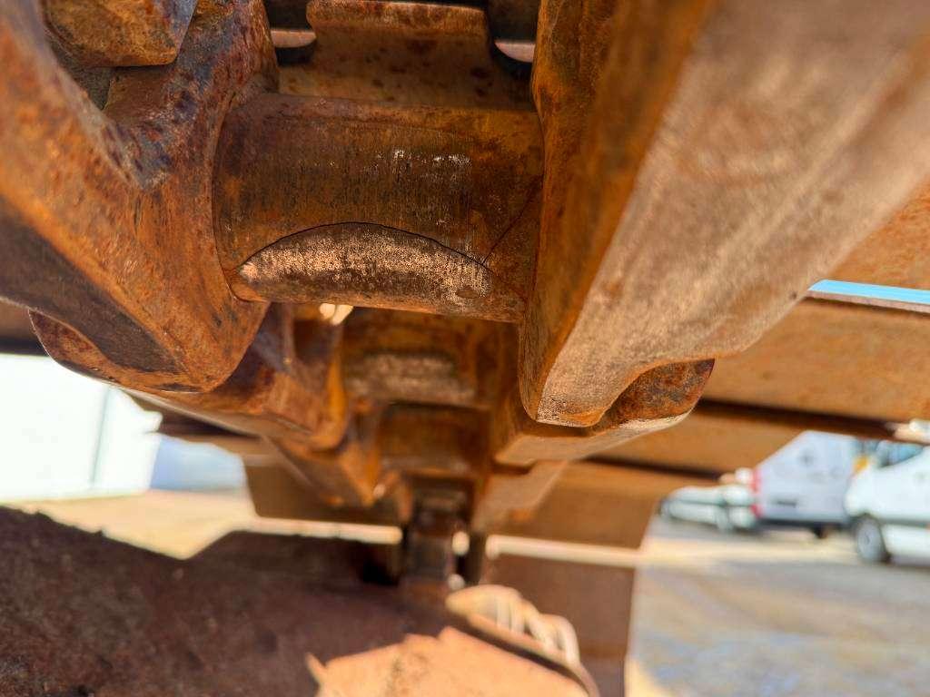 JCB JS260LC - Hammer Lines / Heated Seat Photo 25