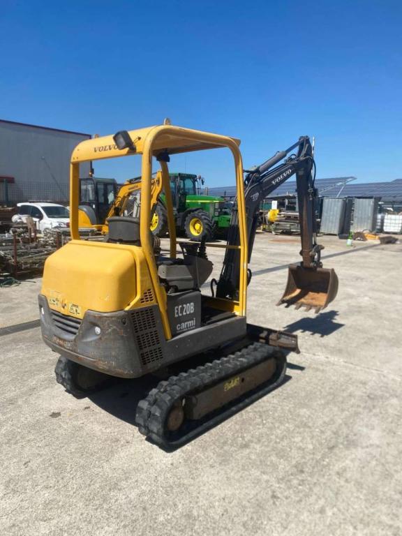 Volvo EC20B Photo 2