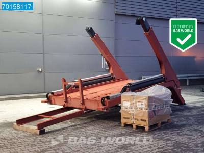 Hyva 18t 6X2 18 tons HYVA NG2018TAXL with mounting kit sold by BAS World B.V.