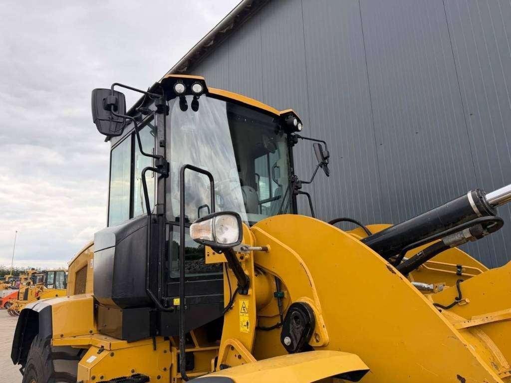 Caterpillar 926M Photo 18