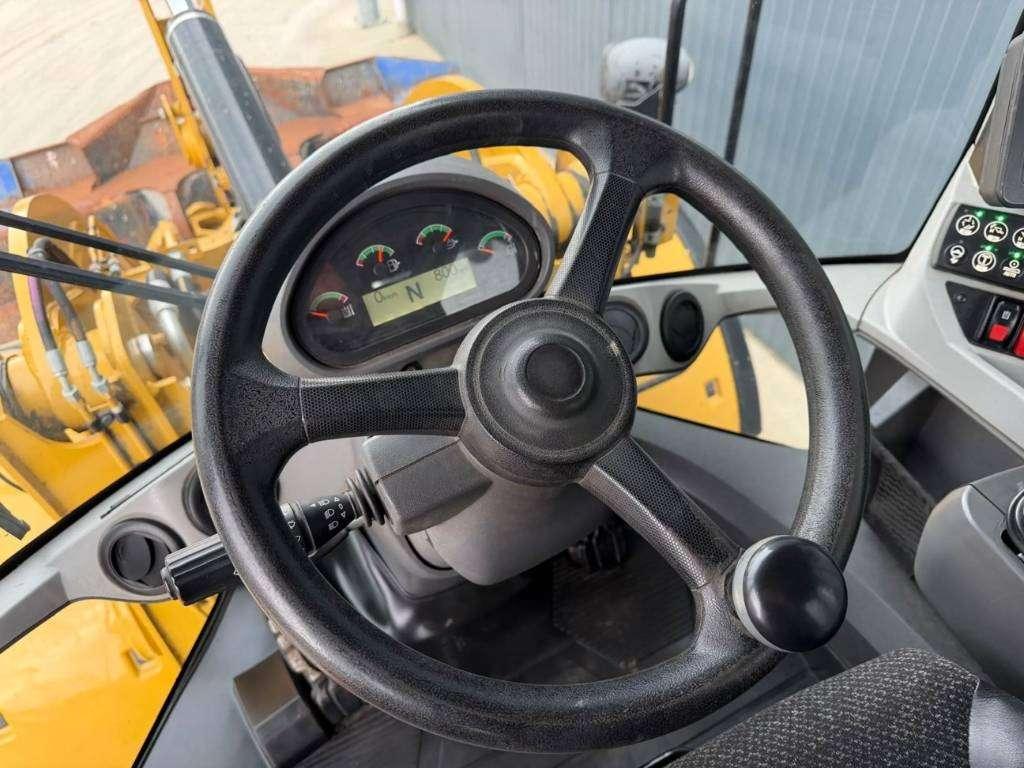 Caterpillar 926M Photo 24