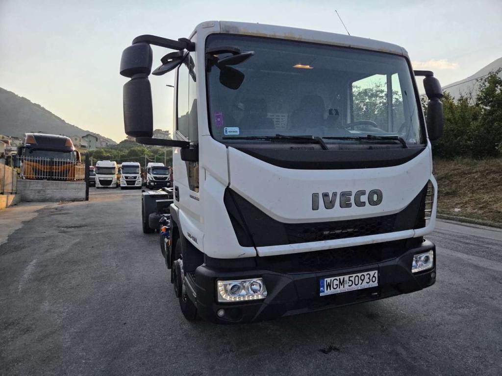Iveco EUROCARGO 120-190L Photo 19